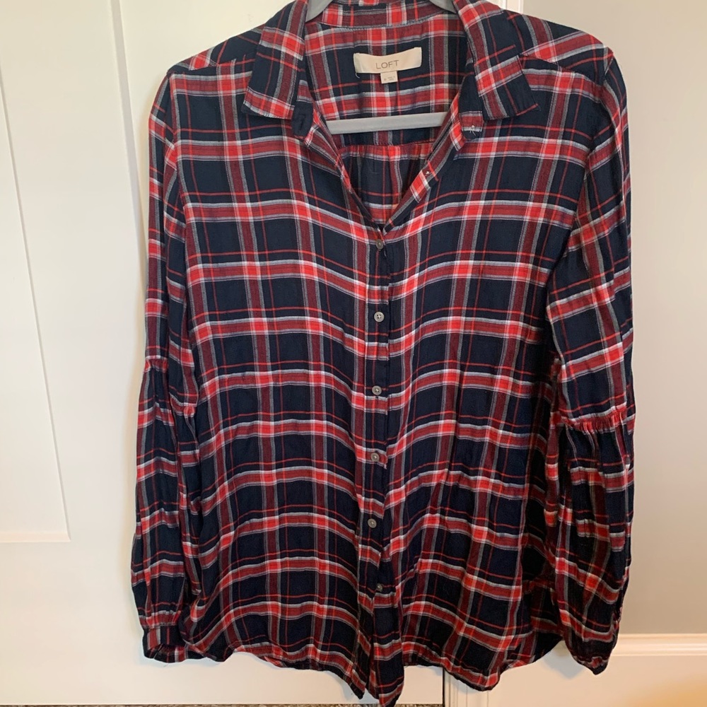 Loft blouse ❤️